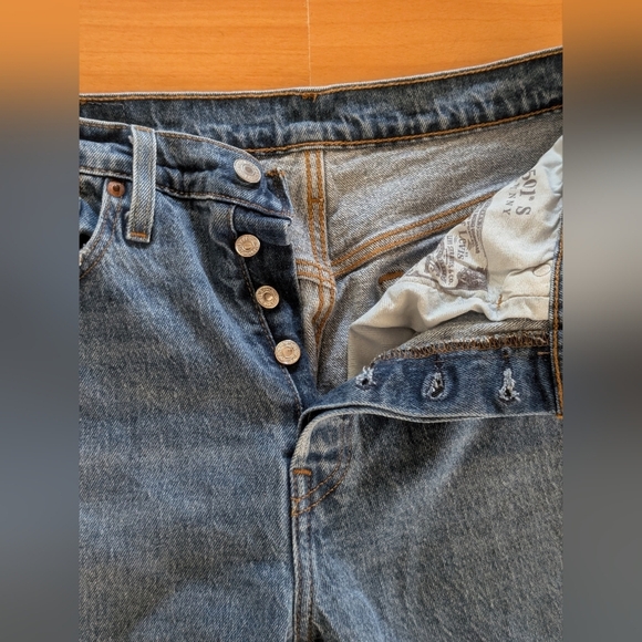 Levi's Skinny Blue Ankle Cropped Jeans Timeless Style - Picture 7 of 9